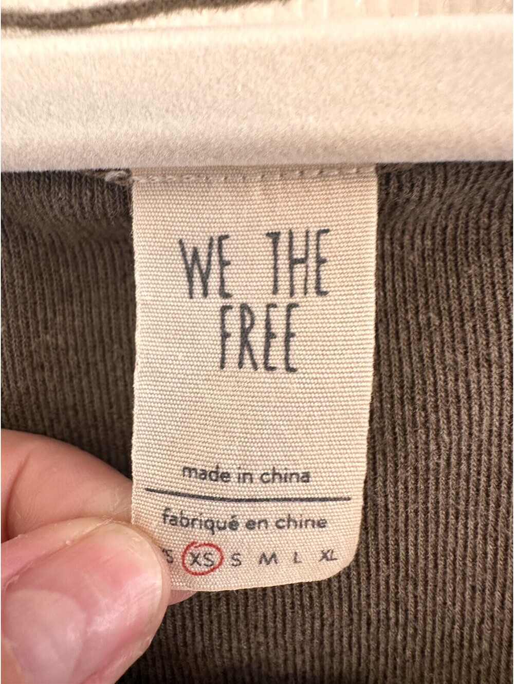 We The Free Women’s Army Green/taupe slve Oversized Frayed Shirt Cotton Size XS - Picture 4 of 8